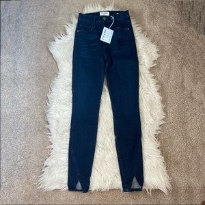 NWT Frame Women's Le High Skinny Front Split Blue Jeans 24